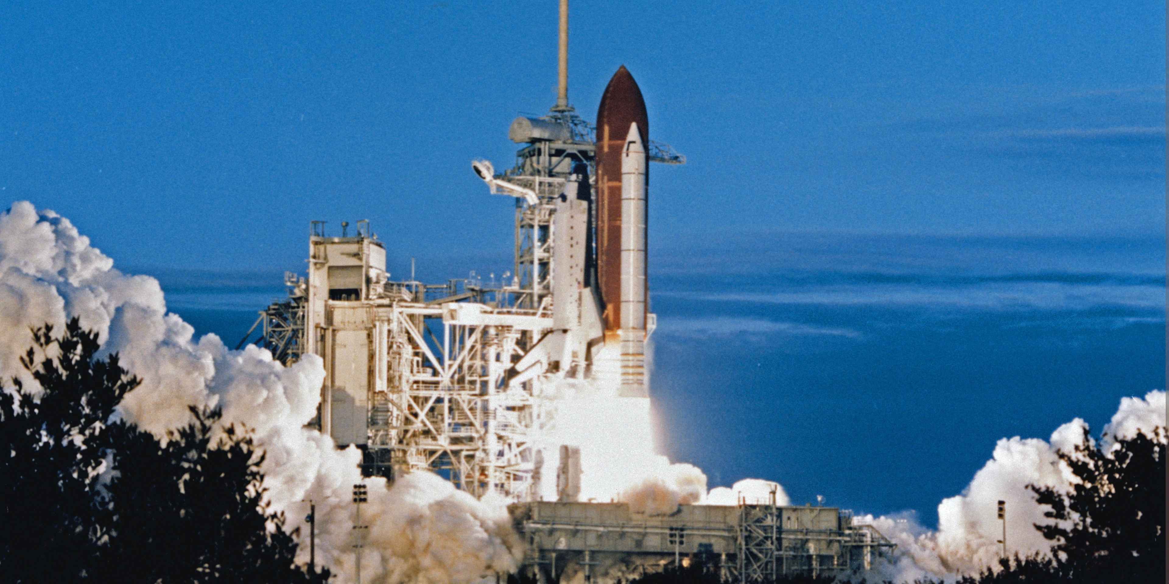 The space shuttle Columbia, with a five member crew aboard, lifts off for the ninth time as STS-32 begins a 10-day mission in Earth orbit.