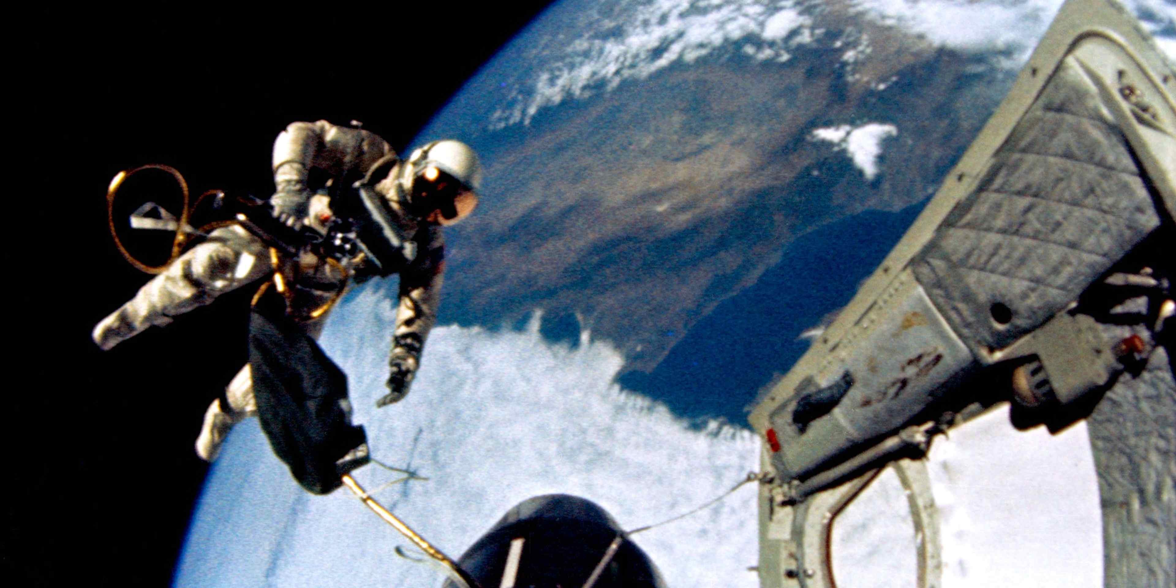 June 1965) Astronaut Edward H. White II, pilot for the Gemini-Titan 4 (GT-4) spaceflight, floats in the zero-gravity of space during the third revolution of the GT-4 spacecraft.June 1965) Astronaut Edward H. White II, pilot for the Gemini-Titan 4 (GT-4) spaceflight, floats in the zero-gravity of space during the third revolution of the GT-4 spacecraft. (Photo by: HUM Images/Universal Images Group via Getty Images)