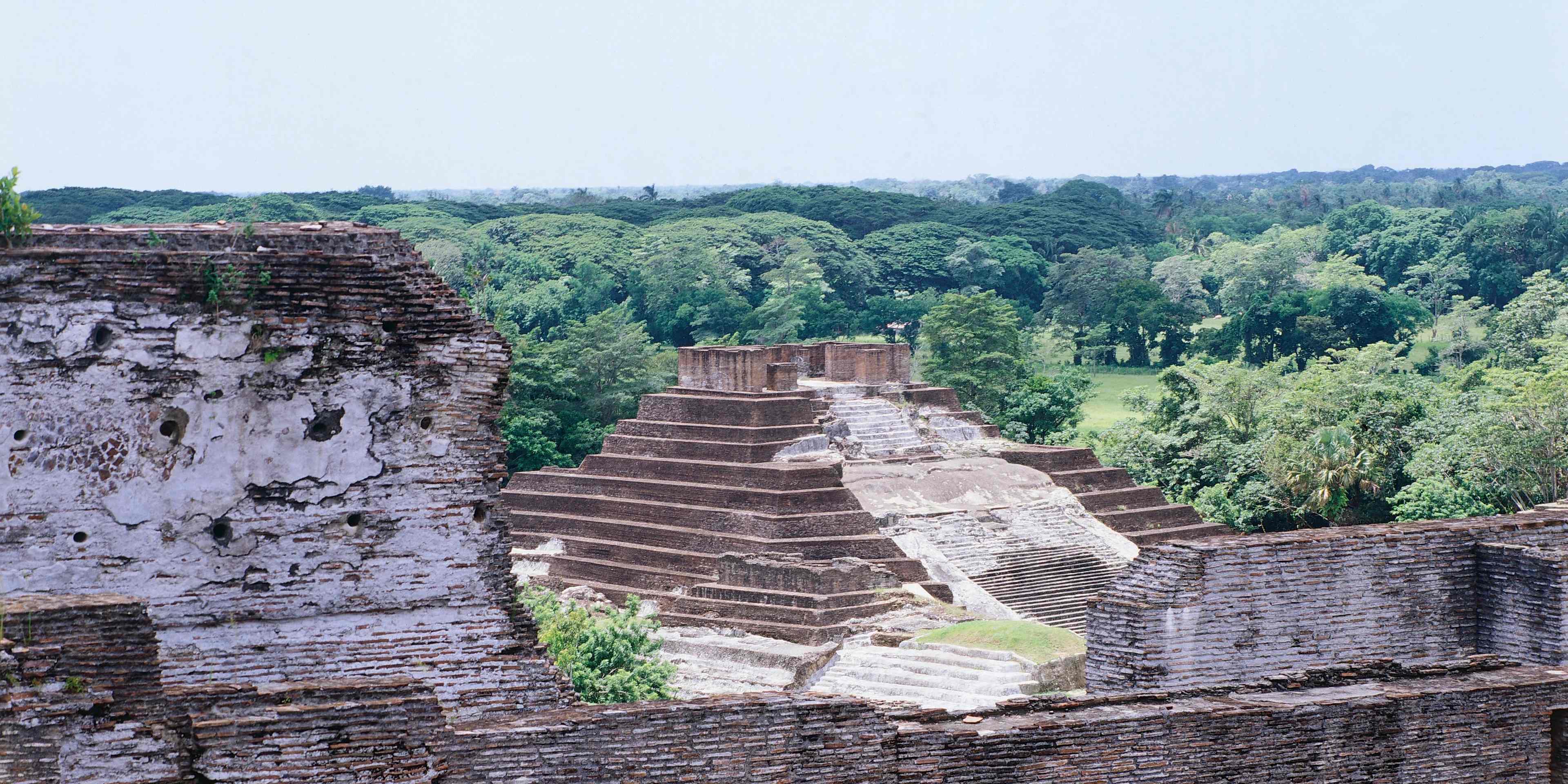 The Acropolis Palace in Comalcalco (Tabasco, Mexico). Mayan Civilization.