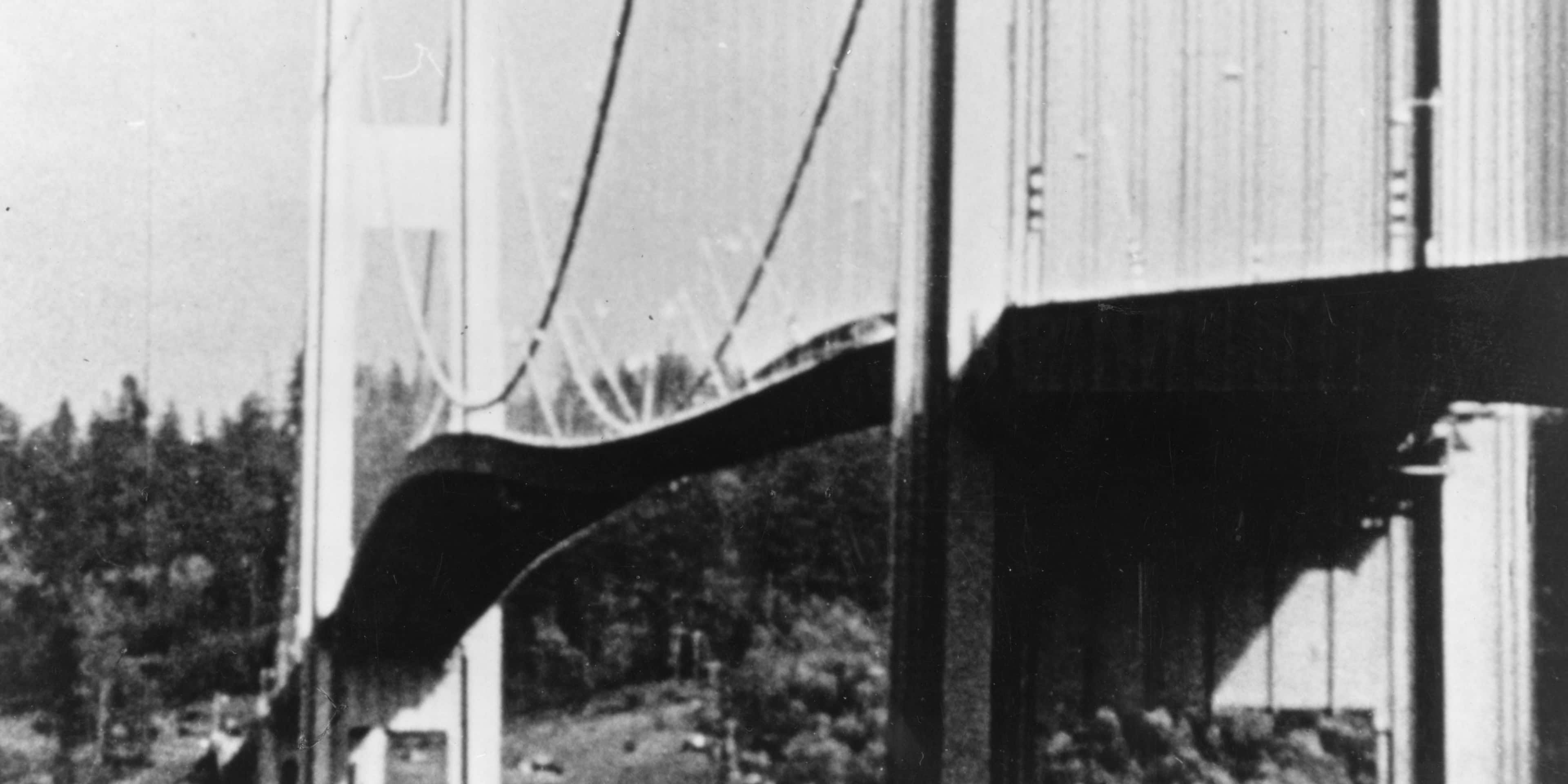 7th November 1940: Tacoma Narrows suspension bridge, in Puget Sound, Washington, vibrating violently just prior to its collapse due to hurricane winds causing a violent oscillating motion known as 'flutter'.