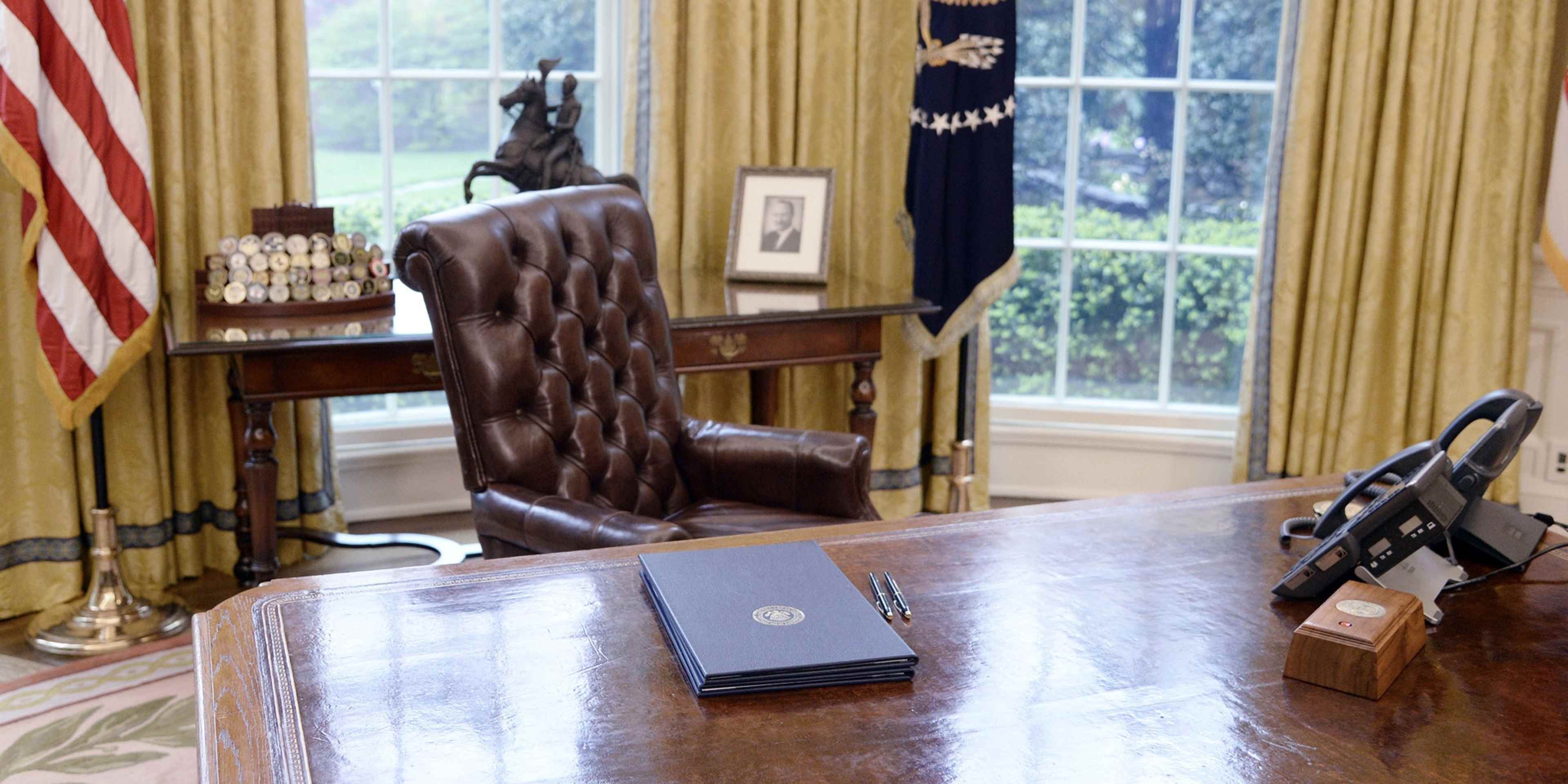8 Ways Past U.S. Presidents Handled the Peaceful Transfer of Power