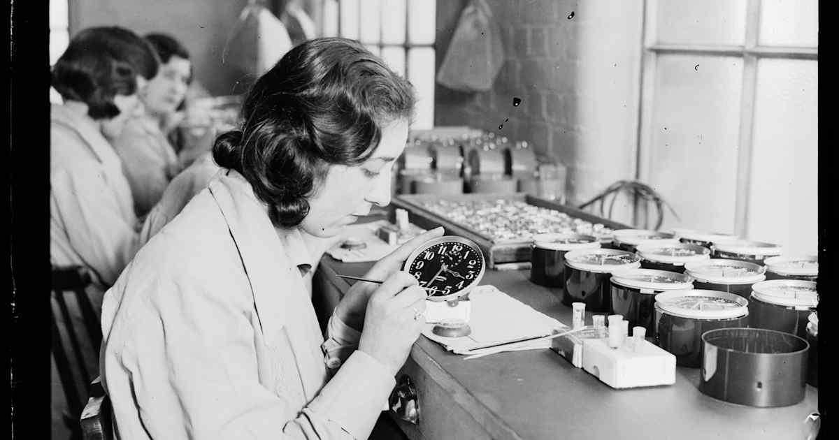 How the Radium Girls Forced Workplace Safety Reforms