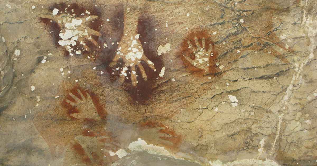 oldest caveman drawings