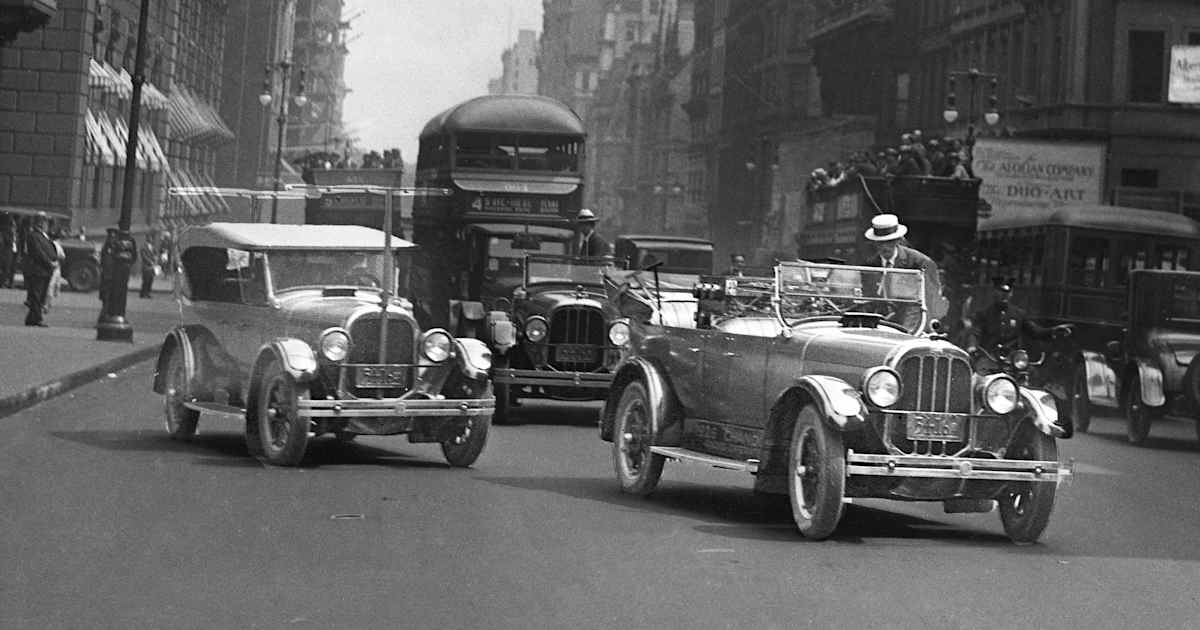 The Surprisingly Long History of Driverless Cars | HISTORY