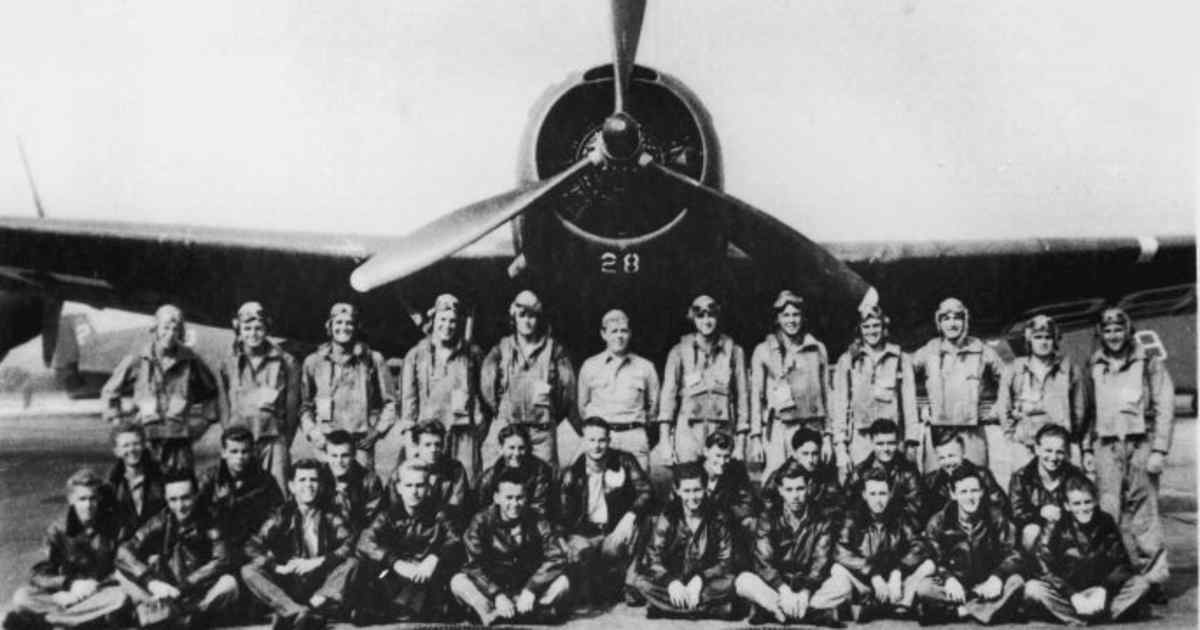 Flight 19 What We Did Review - YouTube