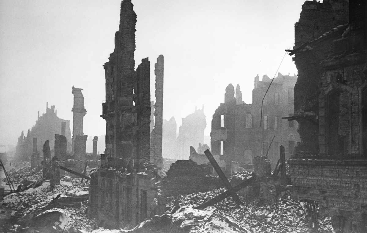 Photos: Dresden Bombing