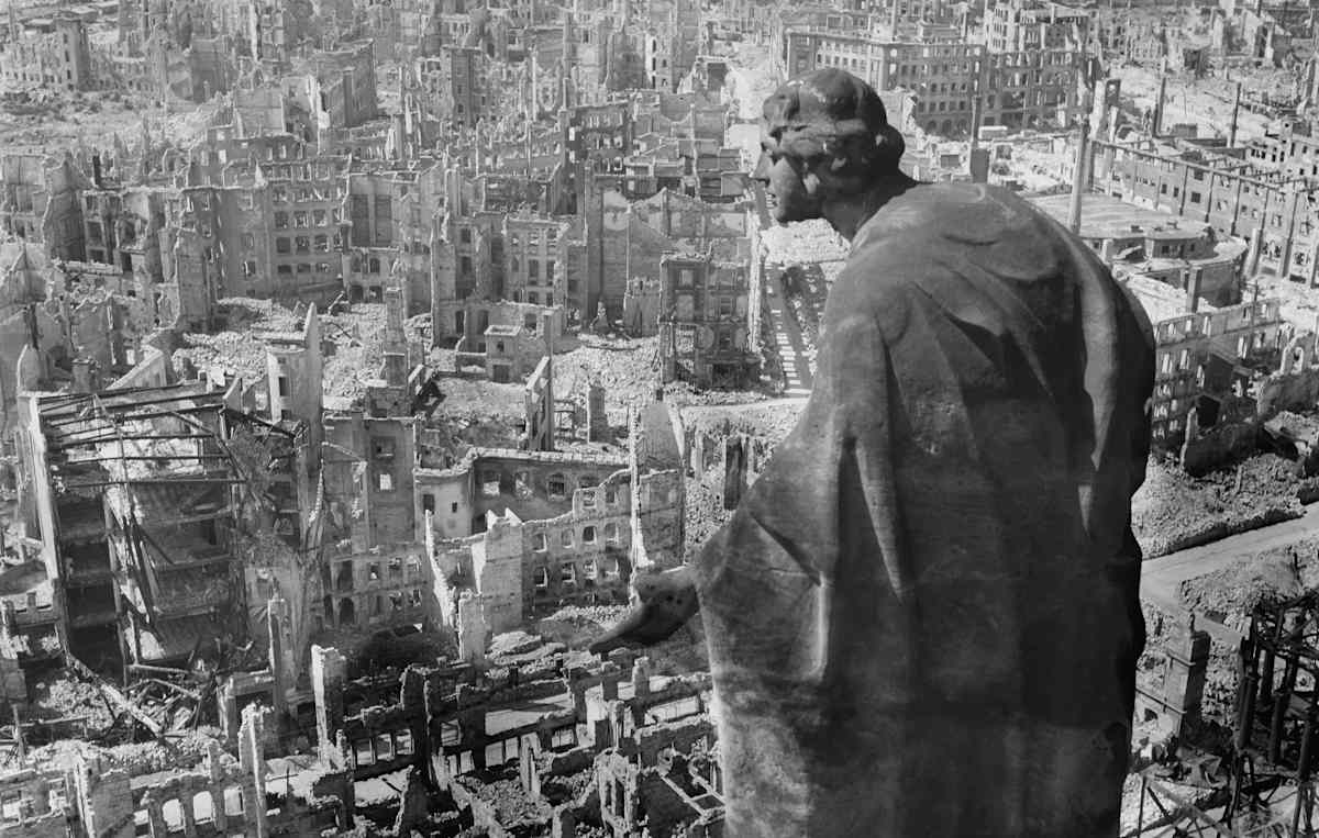 Photos: Dresden Bombing
