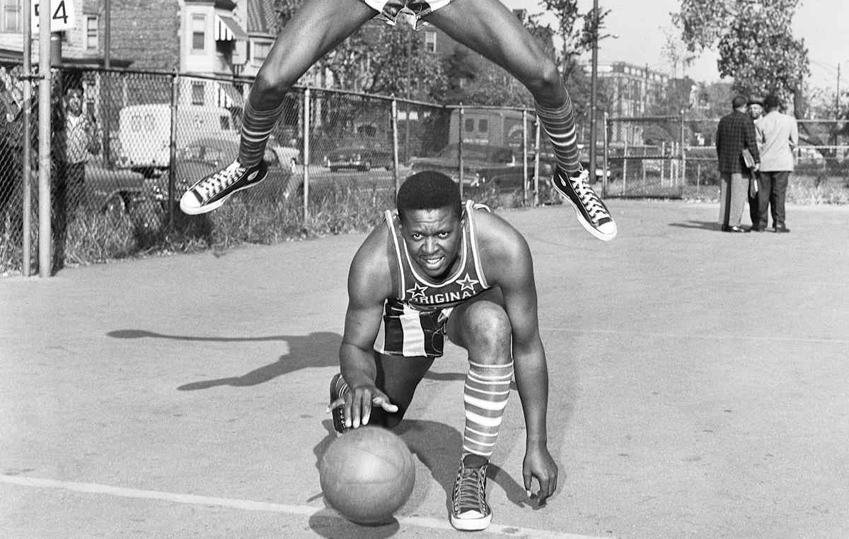 The Harlem Globetrotters: Photos