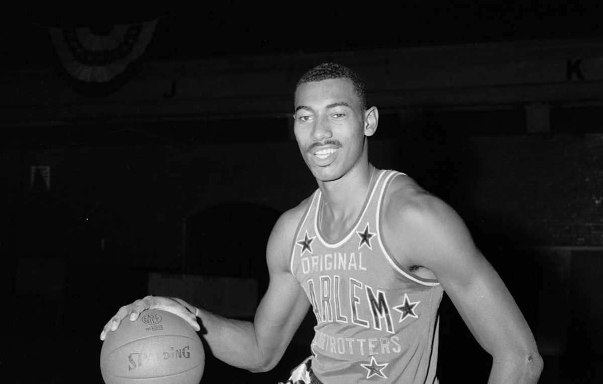 The Harlem Globetrotters: Photos
