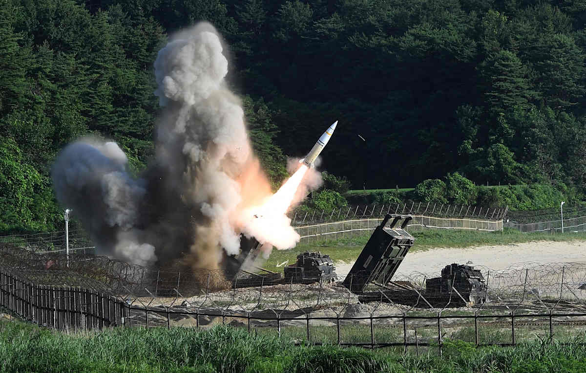 M270 Multiple Launch Rocket System