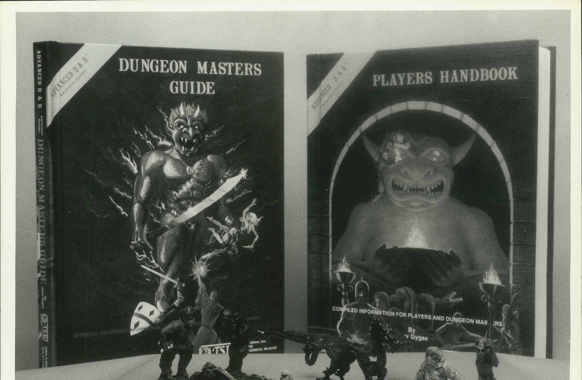 1986 Press Photo Game pieces from Dungeons and Dragons game