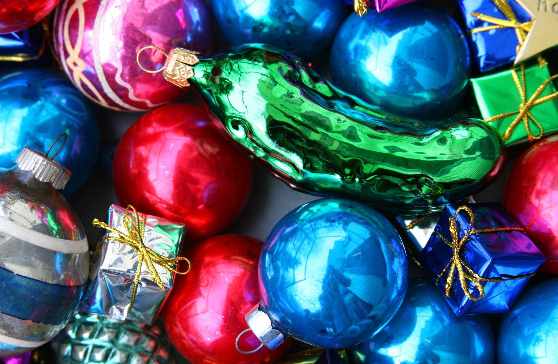 Christmas Traditions: Christmas Pickle