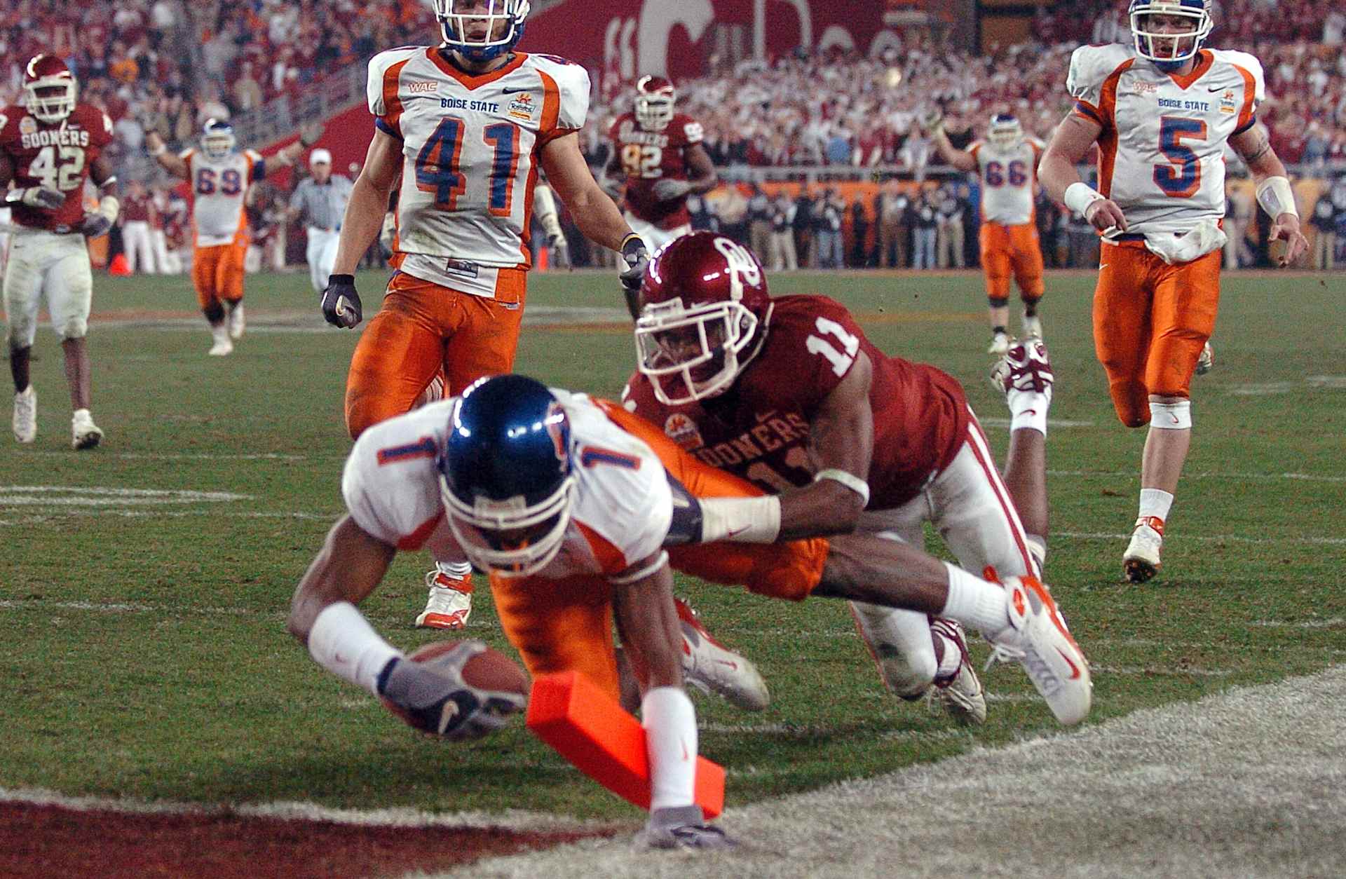 NCAA Football - Tostitos Fiesta Bowl - Boise State vs Oklahoma - January 1, 2007Boise State wide receiver Jerard Rabb dives into the end zone to tie the game at 35 with 7 seconds left to play during the Fiesta Bowl between Boise State and Oklahoma at the University of Phoenix Stadium in Glendale, Arizona on January 1, 2007. (Photo by Steve Grayson/WireImage)