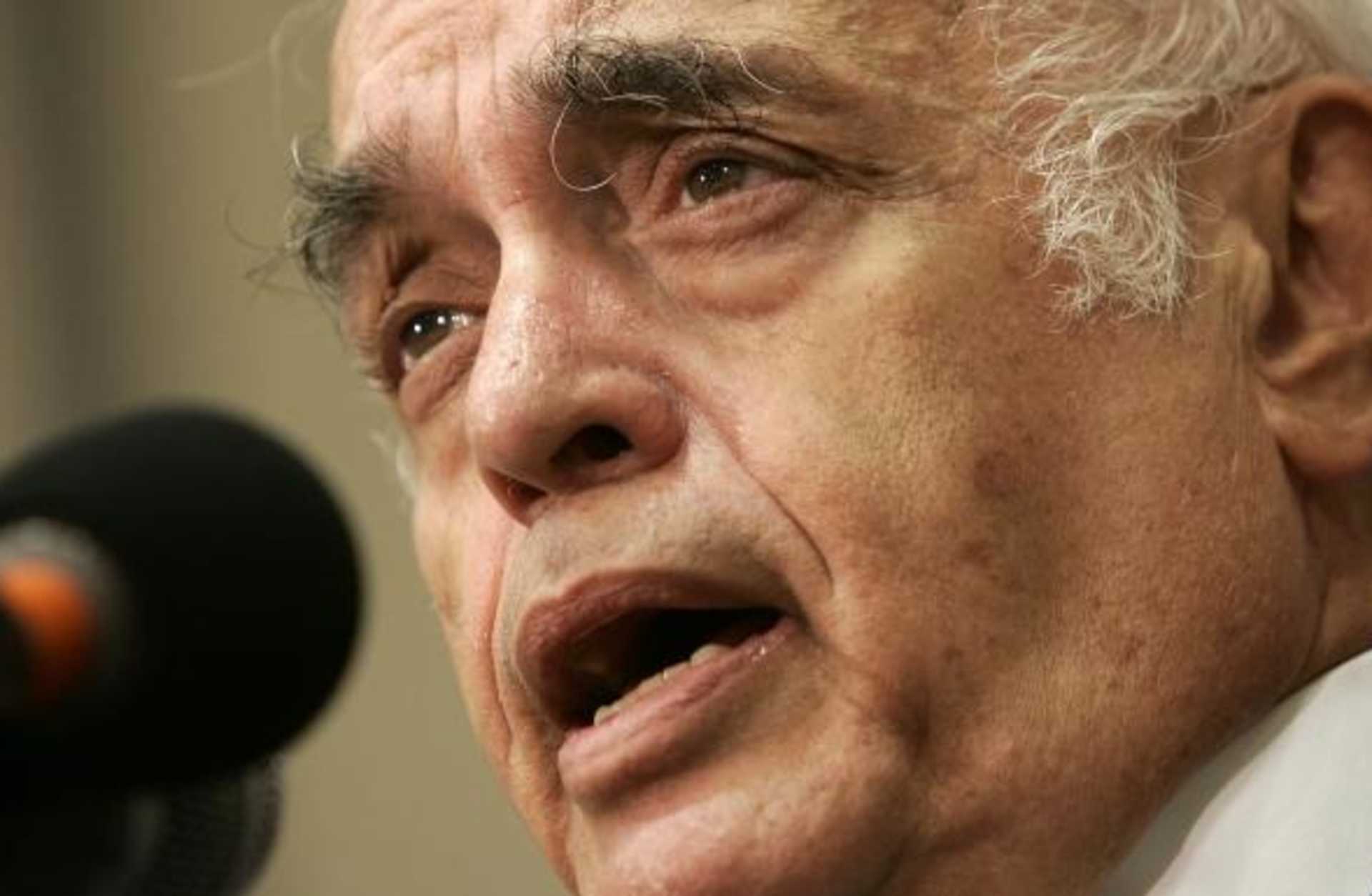 Columnist Robert Novak.