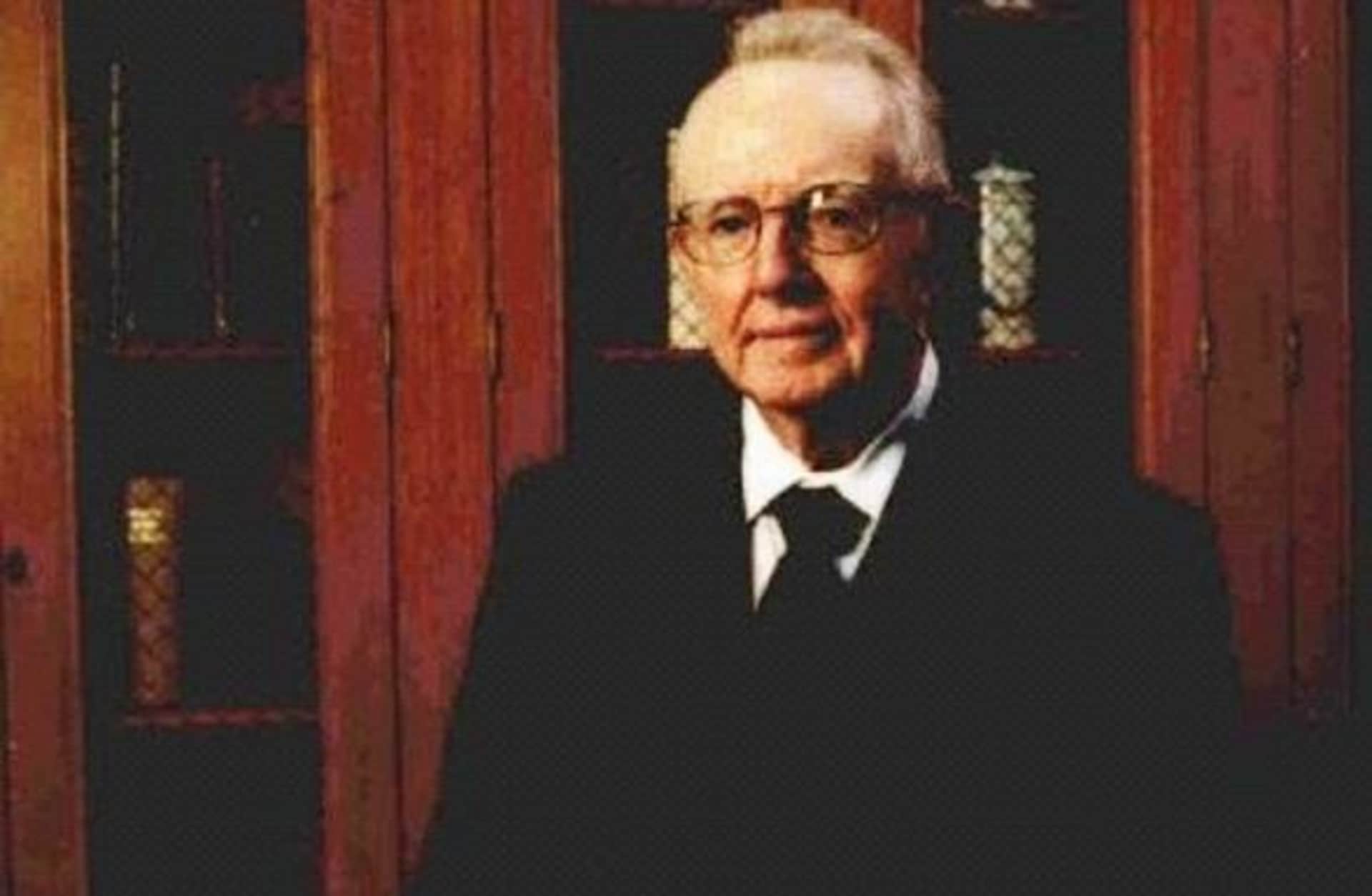 Dr. Robert N. McClelland