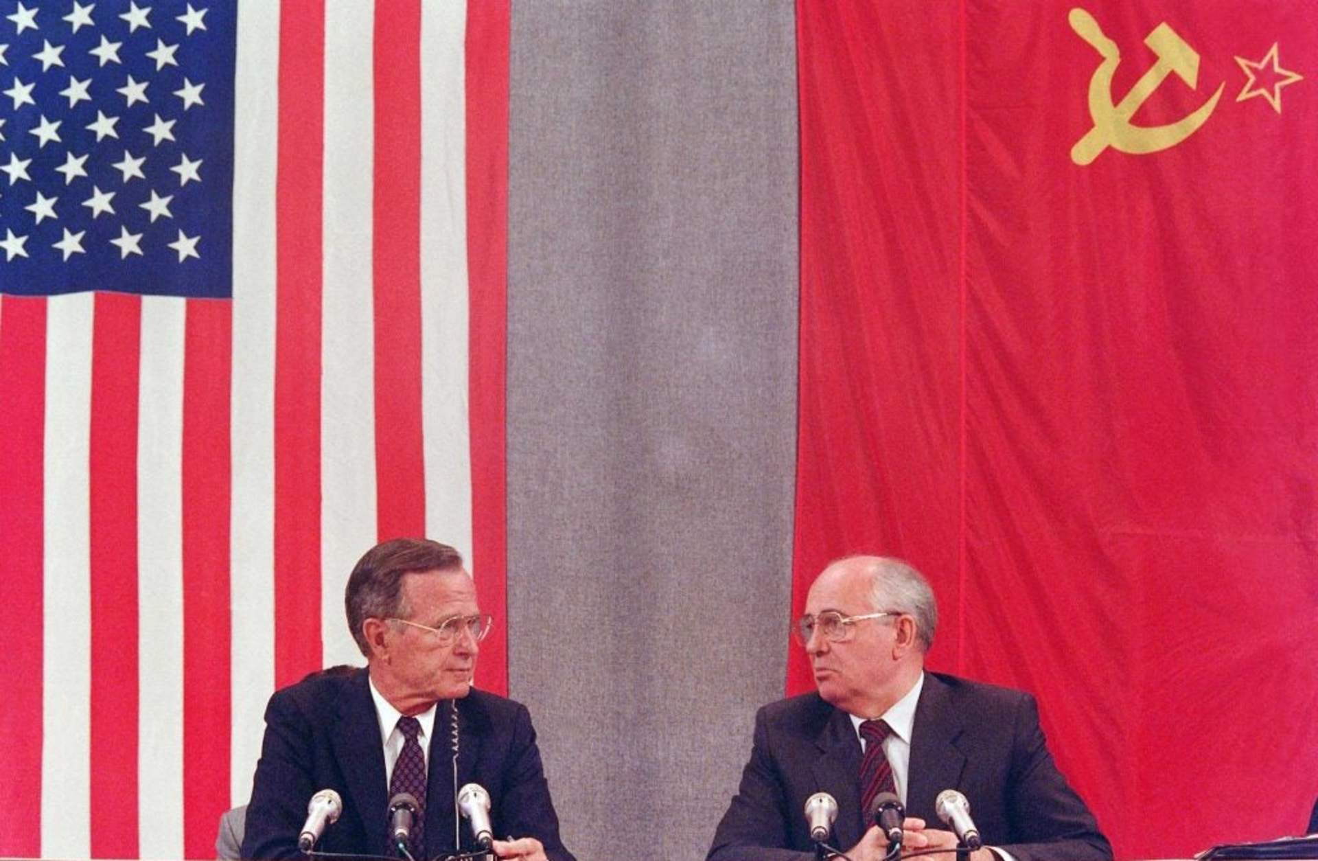 George H.W. Bush and Mikhail Gorbachev