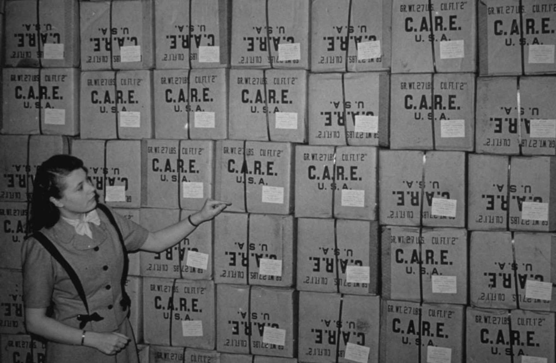 Queen Elizabeth's Wedding Presents