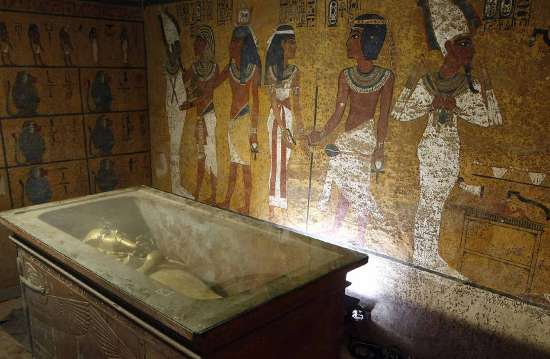 The sarcophagus of King Tutankhamun in its burial chamber, 2007. (Credit: Cris Bouroncle/AFP/GettyImages)
