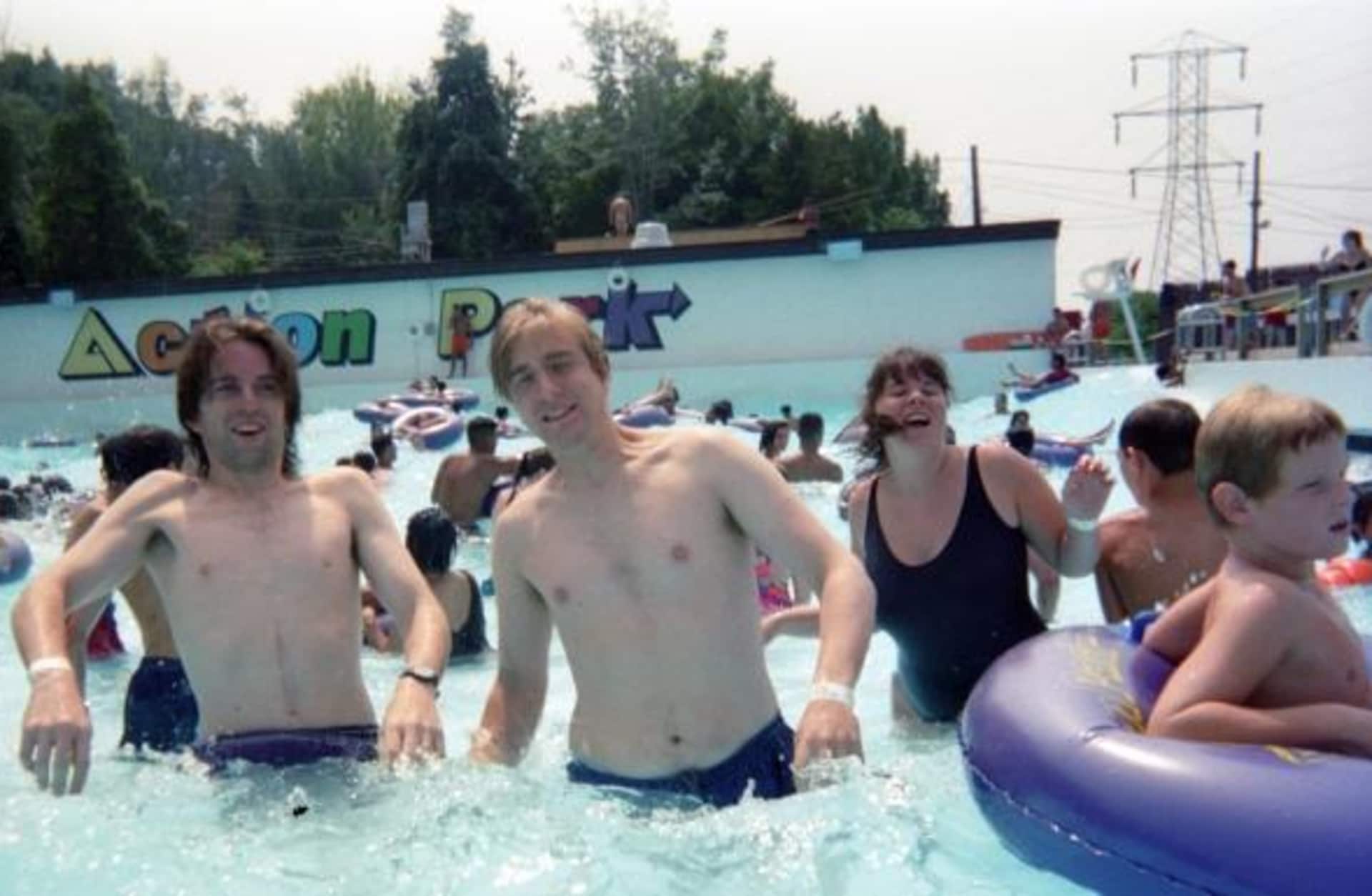 Tidal Wave Pool at Action Park, 1994. (Credit: Peter Dutton/Flickr Creative Commons/CC BY 2.0)