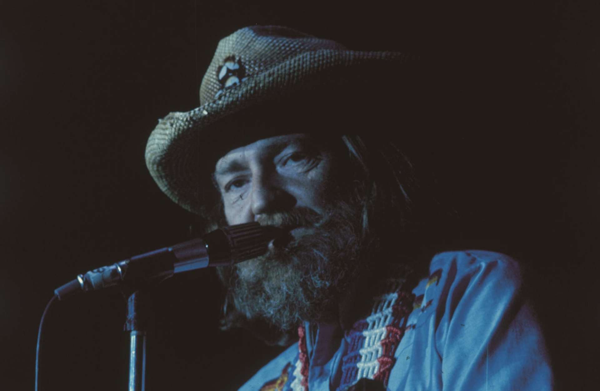 Willie Nelson, 1975