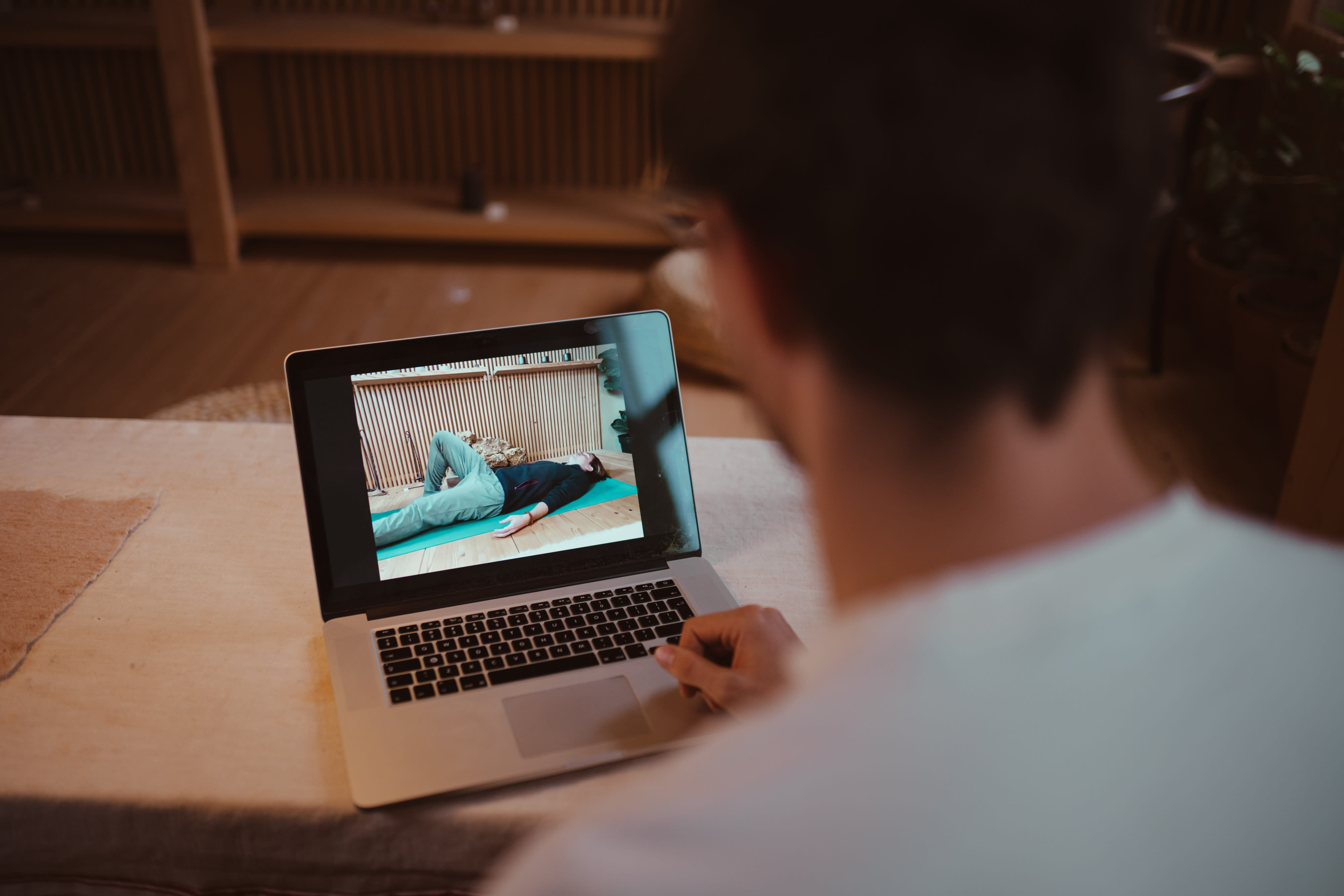 Klemen Žagar - AEQ učitelj na video klicu s stranko