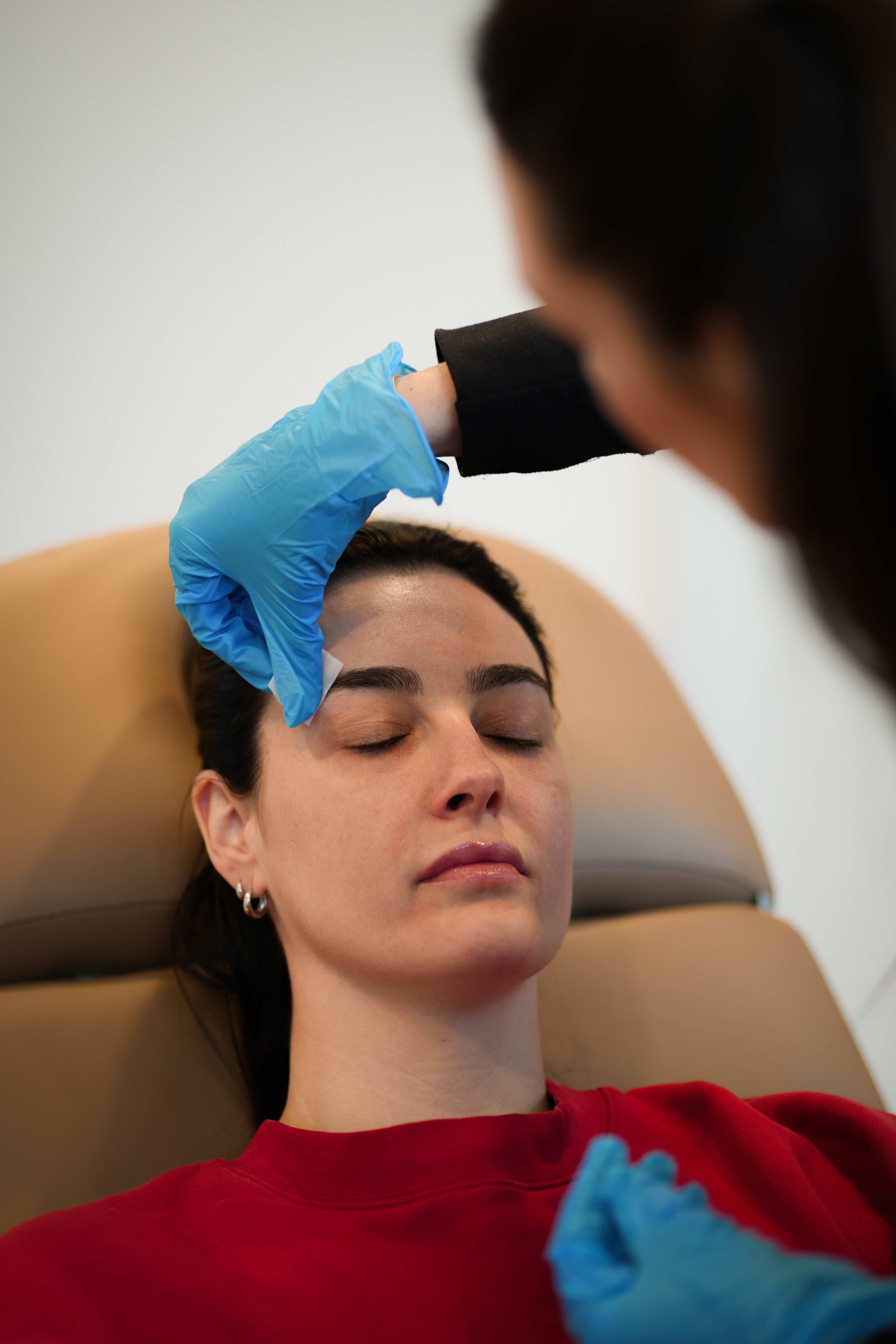 How Does Botox Work? Mechanism, Timeline & What It Feels Like