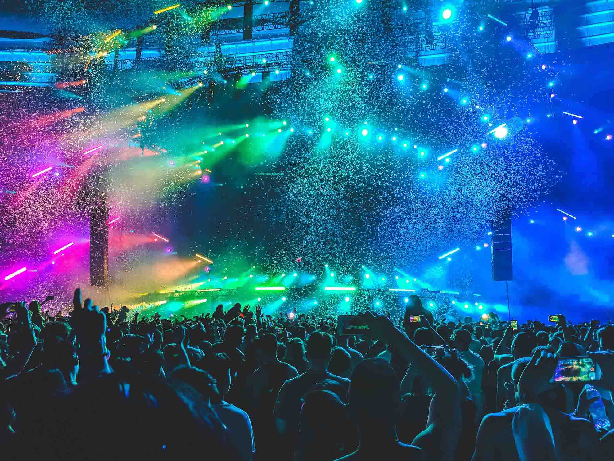 Aestival | Finde deinen nächsten Auftrag in der Konzert-Industrie