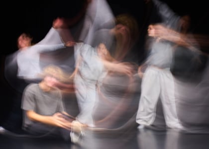 Tanztheater: »SKILLS AND STORIES« - Sat, Dec 19, 2026, 19:00 at Kulturhaus Emailwerk, Anton-Windhager-Straße 7, 5201 Seekirchen am Wallersee, Österreich