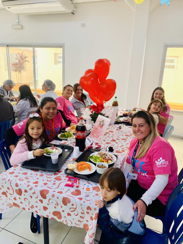 Premiação do Concurso de desenho Dia das Mães na UBL – SP