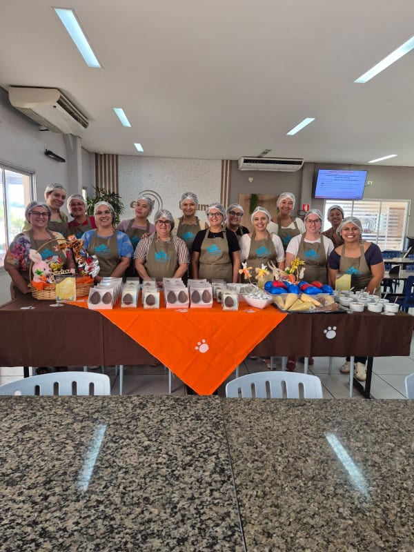 Confecção de Ovos de Páscoa - Itapetininga/SP - Abr/26
