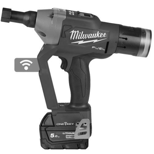 Riveteuse 18V M18 ONEFLT-502X + 2 batteries 5Ah + chargeur rapide + HD BOX - MILWAUKEE TOOL - 4933478638 pas cher