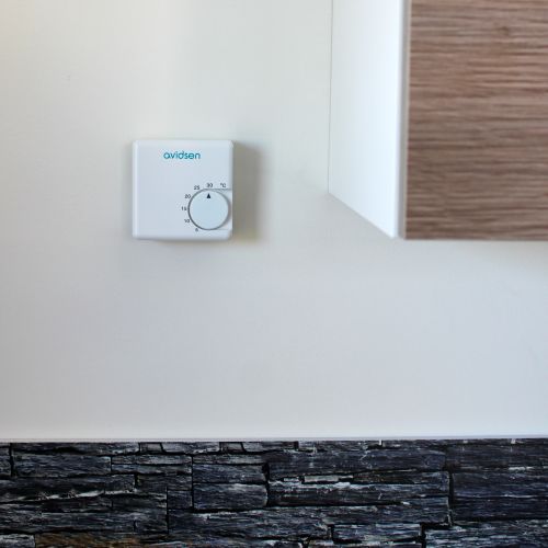 Thermostat analogique pour chaudière - AVIDSEN - 103951 pas cher Secondaire 4 L