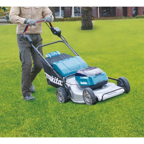 Tondeuse à gazon auto-tractée 2 x 18 V LXT 53 cm + 4 batteries 5 Ah + chargeur MAKITA DLM533PT4 photo du produit Secondaire 12 L