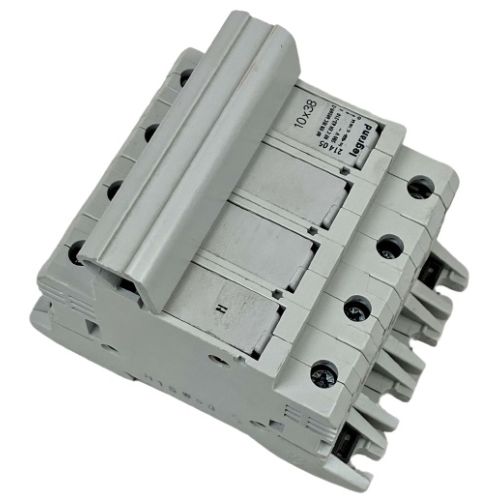 Coupe-circuit sectionnable SP38 3P+N &eacute;quip&eacute; pour cartouche industrielle 10 x 38 mm LEGRAND 21405 photo du produit