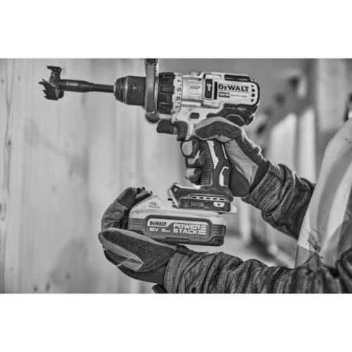 Perceuse-visseuse à percussion 18V XR ADVANTAGE BRUSHLESS + 2 batteries + chargeur + coffret T-STAK - DEWALT - DCD999H2T-QW pas cher Secondaire 7 L