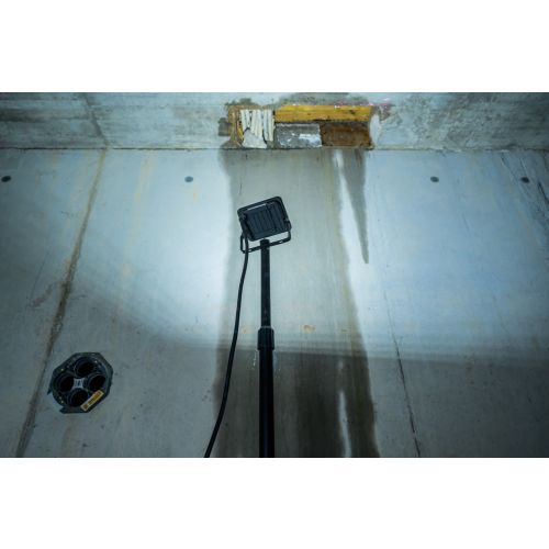 Projecteur de chantier LED 20 W JARO 3060 T avec trépied 3 m H07RN-F 3G1,0 BRENNENSTUHL 1171250244 photo du produit Secondaire 7 L