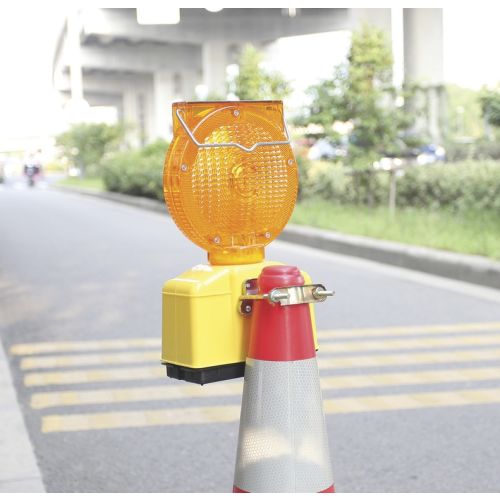 Lampe de chantier solaire clignotante automatique TALIAPLAST 500204 photo du produit Secondaire 2 L