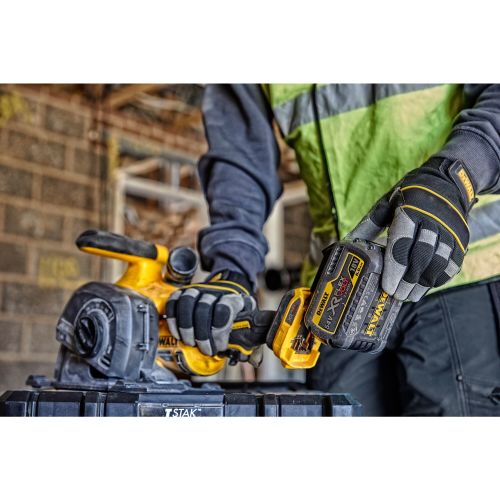 Rainureuse à béton 54 V XR FLEXVOLT BRUSHLESS + 2 batteries 2 Ah + chargeur + coffret T-STAK DEWALT DCG200T2-QW photo du produit Secondaire 9 L