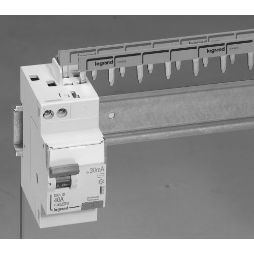 Interrupteur différentiel DX3-ID 2P 40A AC 30mA 2 modules - LEGRAND - 411632 pas cher Secondaire 1 L