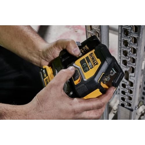 Niveau laser croix 18 V + batterie 2 Ah + chargeur + coffret DEWALT DCLE34021D1-QW photo du produit Secondaire 11 L