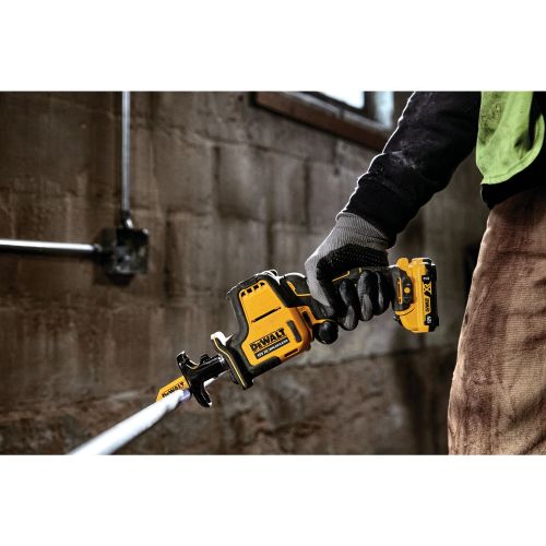 Scie sabre 12 V XR BRUSHLESS (sans batterie ni chargeur) DEWALT DCS312N-XJ photo du produit Secondaire 3 L