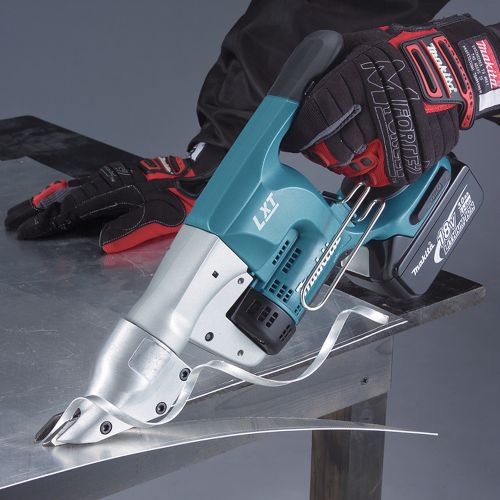Cisaille métal LXT 18 V + 2 batteries 3 Ah + chargeur rapide MAKITA DJS130RFE photo du produit Secondaire 2 L