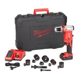 Emporte-pièce hydraulique FORCE LOGIC 18V Milwaukee M18 HKP-201CA + batterie 2Ah + chargeur + coffret - 4933451204 photo du produit Principale M