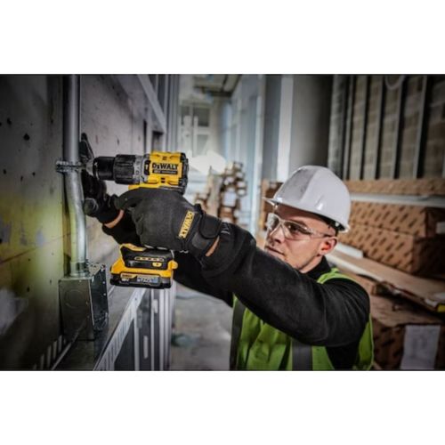 Perceuse-visseuse à percussion 18 V XR Powerstack Brushless + 2 batteries 1,7 Ah + chargeur + coffret T-STAK DEWALT DCD805E2T-QW photo du produit Secondaire 7 L