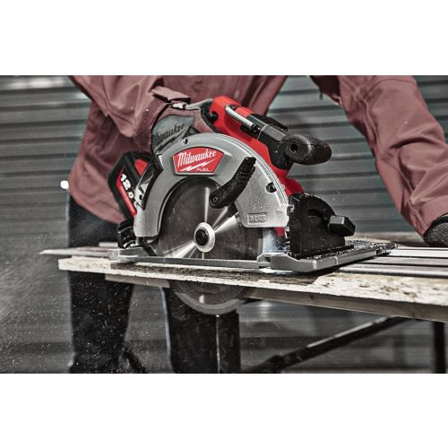 Scie circulaire 18 V FUEL M18 FCSG66-121C 66 mm + 2 batterie 12 Ah + chargeur en coffret MILWAUKEE 4933471195 photo du produit Secondaire 3 L