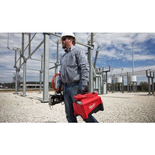 Pompe hydraulique FORCE LOGIC 18 V M18 HUP700-121 + batterie 12 Ah + chargeur MILWAUKEE 4933471813 photo du produit Secondaire 11 L