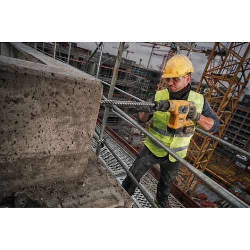 Perforateur-burineur 54 V SDS-Max XR FLEXVOLT 6,1 J + 2 batteries Flexvolt 3 Ah + chargeur + coffret TSTAK DEWALT DCH481X2-QW photo du produit Secondaire 11 L