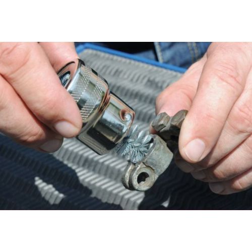Brosse de nettoyage pour cosses de batterie 120 mm KS TOOLS 700.1197 photo du produit Secondaire 3 L