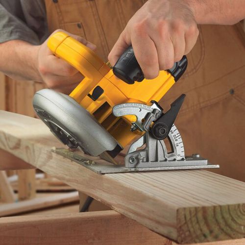 Scie circulaire 1600W + coffret DEWALT DWE575K-QS photo du produit Secondaire 4 L