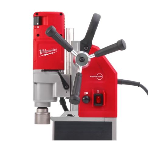 Perceuse magnétique à électro-aimant 1200 W MDE 41 + coffret MILWAUKEE 4933451015 photo du produit